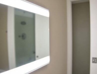 Remplacer les LED d&rsquo;un miroir de salle de bain : guide complet, outils indispensables et conseils pratiques